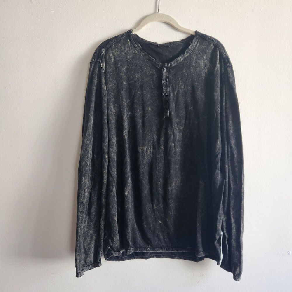 John Varvatos Star USA Men's Shelby Marble Black Wash Henley L grunge destroyed